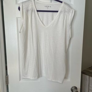EUC loft white v neck muscle tee